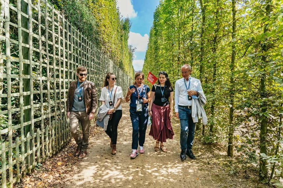From Paris: Versailles Skip-the-Line Tour & Gardens Access - Leaving Paris from Avenue de Suffren