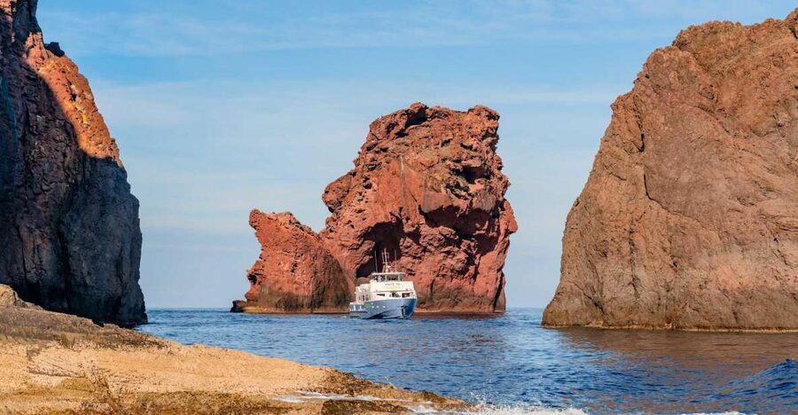 From Porto: Scandola & Girolata Tour by Boat - Porto is the launch point for Corsica’s wild coast