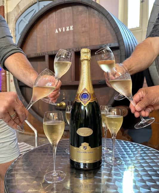 From Reims: Champagne Day Trip to 3 Family Domains & Lunch - Why the family estates matter