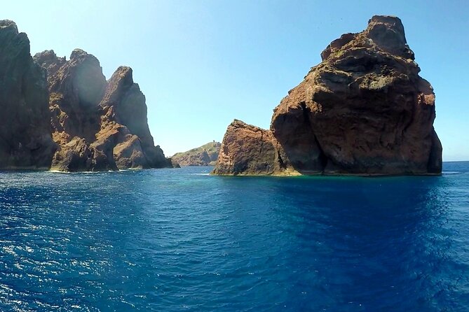From Sagone/Cargèse: Scandola Calanques Piana Girolata Swimming - Commentary, crew and the English-language question