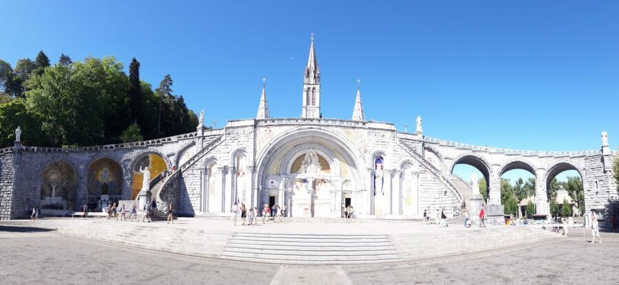 From San Sebastian: Lourdes Private Full-Day Tour - Key points to know before booking