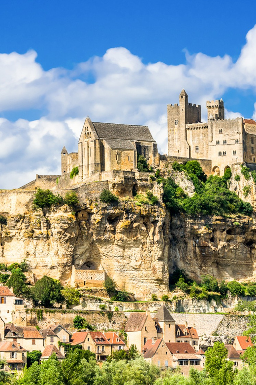 From Sarlat: Beynac & Domme Tour & Dordogne Boat Ride - Domme: a bastide above the Dordogne