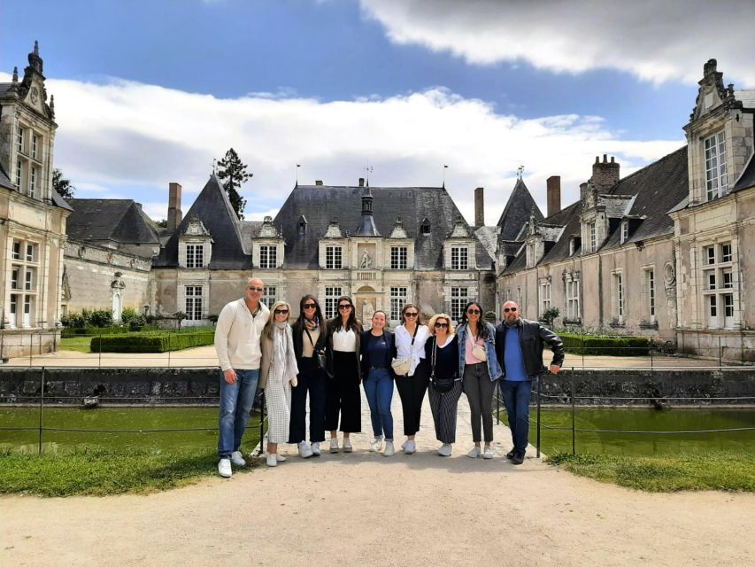 From Tours: Chambord, Chenonceau & Lunch at Family Chateau - Who should book this château day trip?
