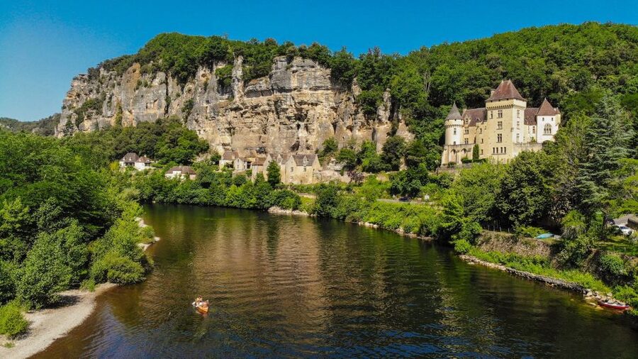 From Vitrac: Dordogne River Canoe Rental - Castelnaud-la-Chapelle and the castle views