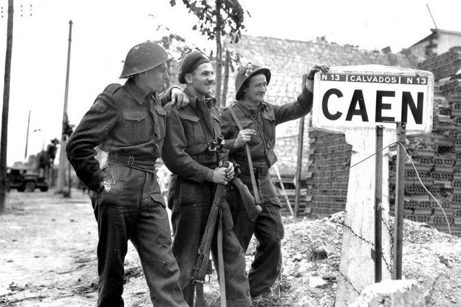 Full-Day Canadian Battlefields & sites Normandy Tour from Bayeux - Juno Beach, from St. Aubin-sur-Mer to Graye-sur-Mer