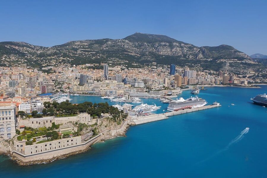 Full-Day Small Group Tour to Monaco and Eze - Èze is beautiful, steep, and easy to underestimate