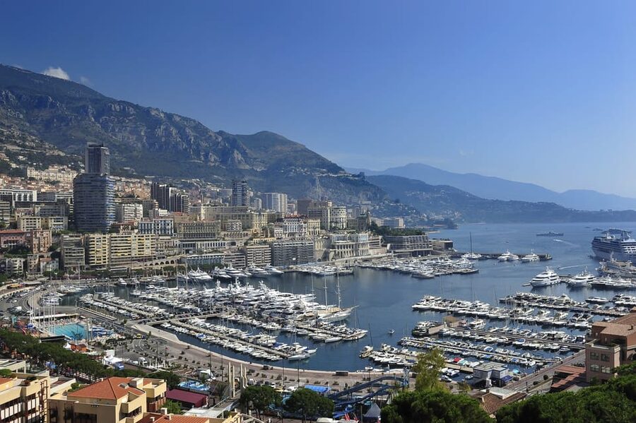 Full-Day Small Group Tour to Monaco and Eze - What the small group changes
