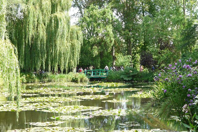 Giverny and Versailles Small Group Day Trip from Paris with Lunch - The Versailles gardens and the time problem