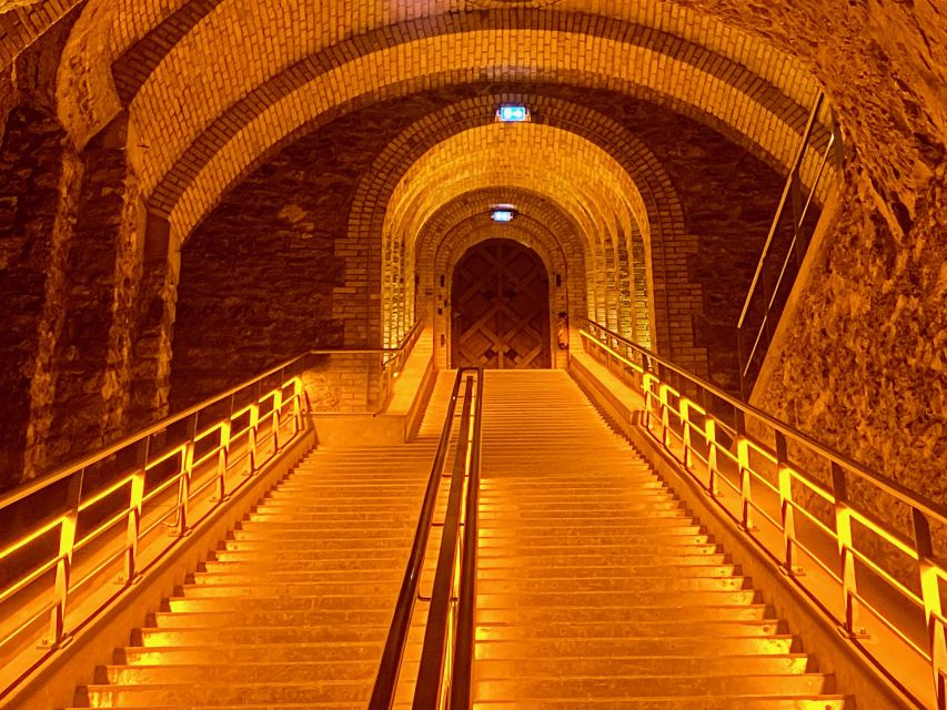 Grand Vintage Private Champagne Moet Chandon Veuve Clicquot - A 7:30 a.m. start from Paris