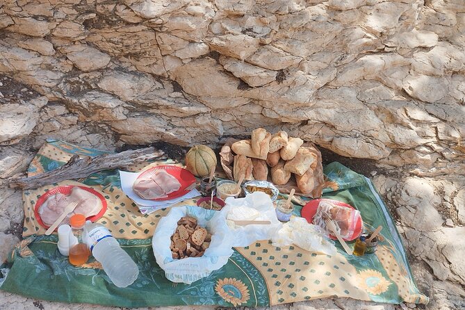 Guided hike in the Calanques National Park - Key points to know before booking