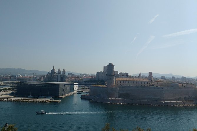 Guided Tour in Marseille: Vieux Port & Old City - La Major, a dramatic change of scale