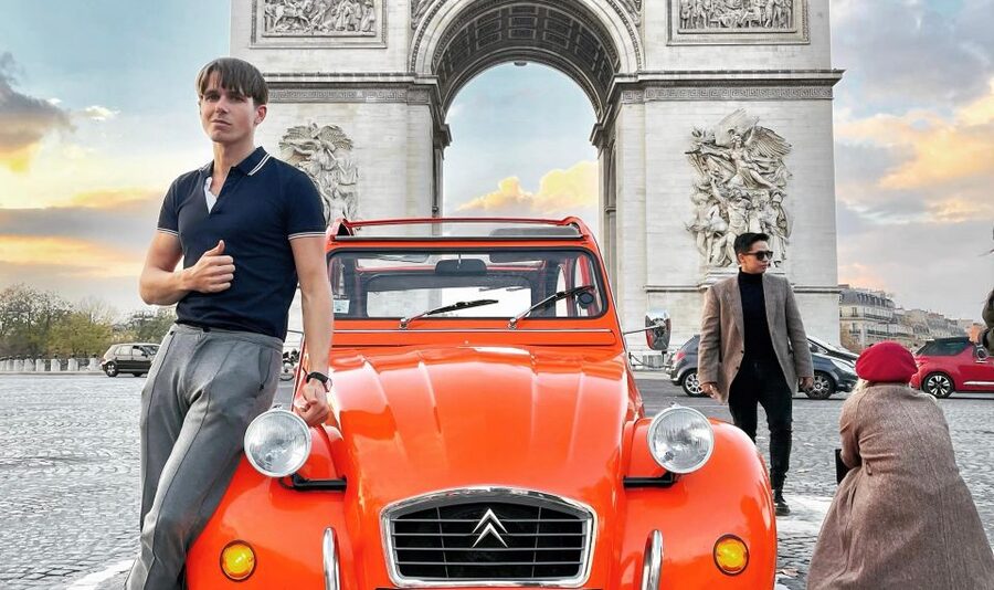 Guided Tour of Paris in Classic Convertible - Is $352 a good value for three people?