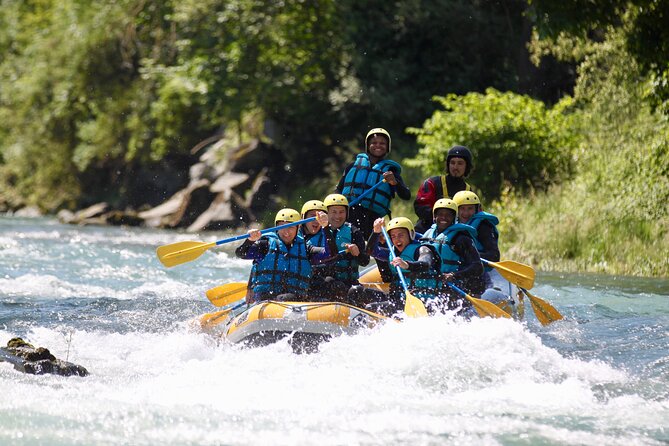 Half-day sailing on the Gave de Pau - What to bring for a wet afternoon