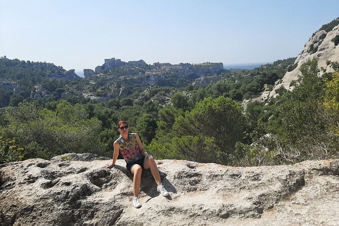 Highlights of Provence in one day - Sénanque Abbey From the Luberon Hills