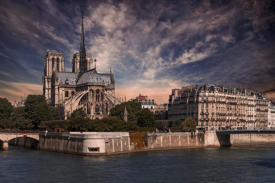 Historic Paris Walking Tour in English - Revolution, Napoleon, and the boulevards