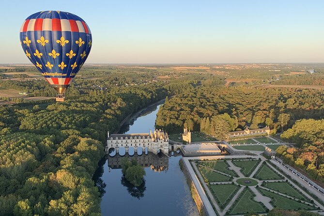Hot Air Balloon Flight over the castle of Chenonceau / France - What the 3-hour-30-minute experience actually includes