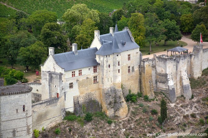 Hot Air Balloon Flight over the castle of Chenonceau / France - The balloon flight: quiet, smooth, and higher than it feels
