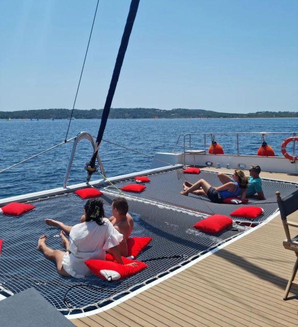 Hyères, Brégançon & Porquerolles : Full-Day cruise with Meal - The second anchorage and the return to Hyères
