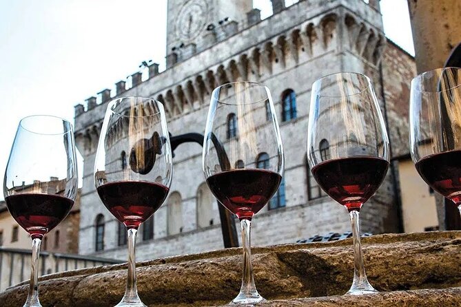 Italian Wine Tasting with Professional Sommelier in Montepulciano - Snacks, olive oil, and the value of tasting with food