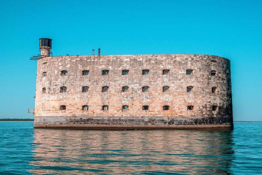 La Rochelle: Boat trip to Fort Boyard (2h00) - Fort Boyard, the reason to take this boat trip