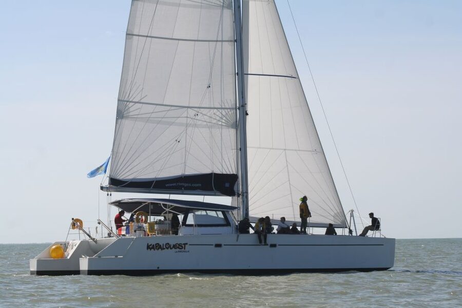 La Rochelle: Coastline Sailing Cruise - Setting Out Beneath La Rochelle’s Old Towers