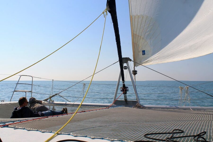 La Rochelle: Coastline Sailing Cruise - Passing Les Minimes and the End of the World Lighthouse