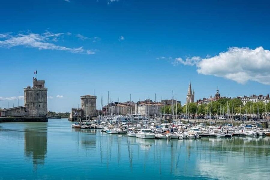 La Rochelle : Private Custom Walking Tour With a Local Guide - Returning to the Vieux Port