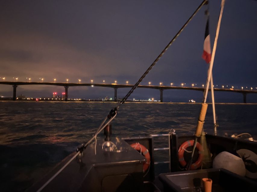 La Rochelle: Sailing Cruise - Leaving the harbor between La Rochelle’s towers