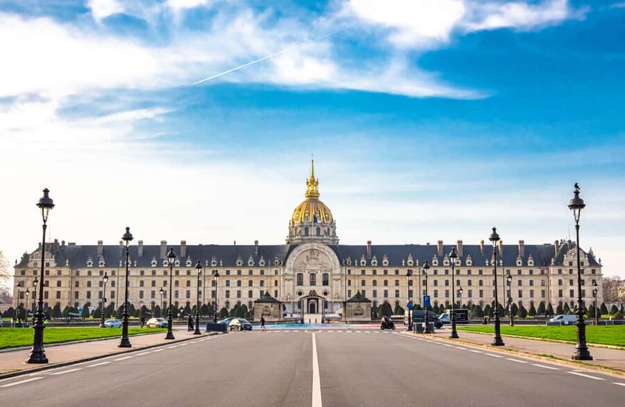 Les Invalides: Napoleon's Tomb & Army Museum Entry - Should you book Les Invalides?
