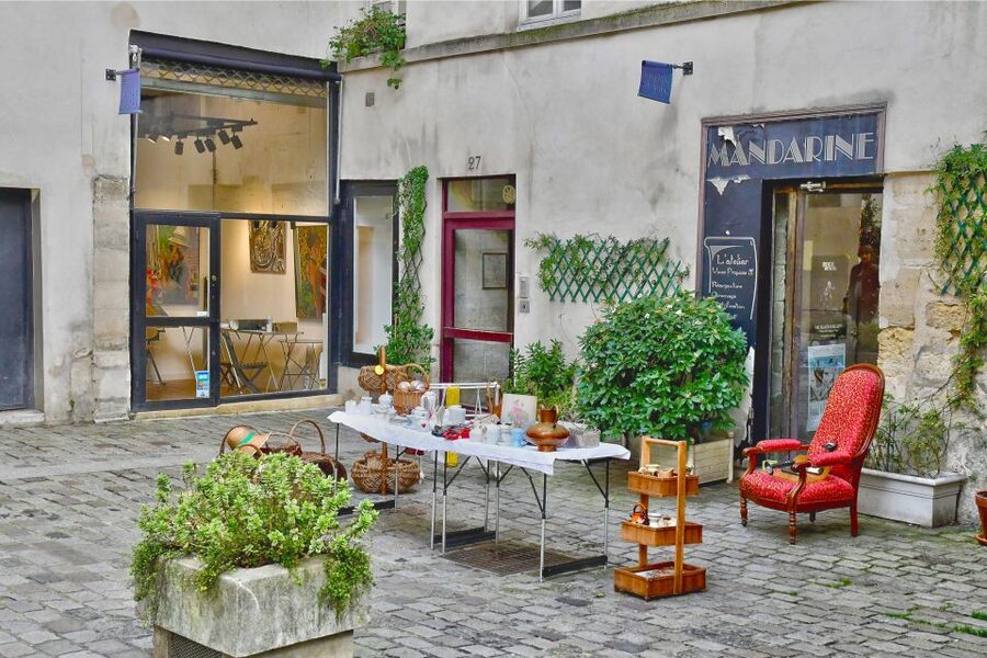 Les Marais: French Tastes and Drinks Private Foodie Tour - Why Le Marais works so well for a food walk