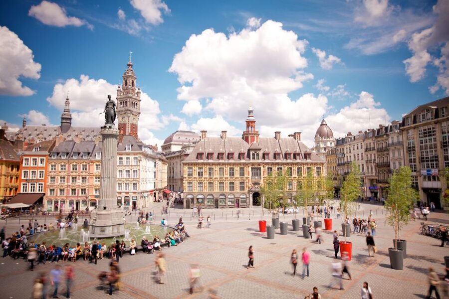 Lille: 24, 48 or 72-Hour City Pass & 24-Hour Transportation - Start at Palais Rihour, then get your bearings