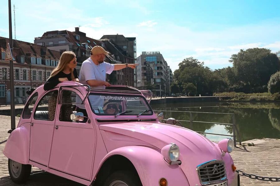 Lille Driving Tour by Convertible Citroen 2CV - Choosing 30, 60, or 90 minutes
