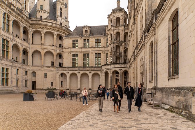 Loire Valley Castles Trip with Chenonceau and Chambord from Paris - What the $160.77 price really buys you