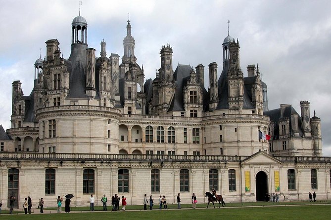 Loire Valley Castles VIP Private Tour: Chambord, Chenonceaux, Amboise - Why this private Loire Valley day works