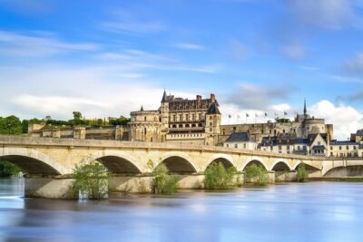 Loire Valley Wine and Castles Small-Group Day Trip from Paris