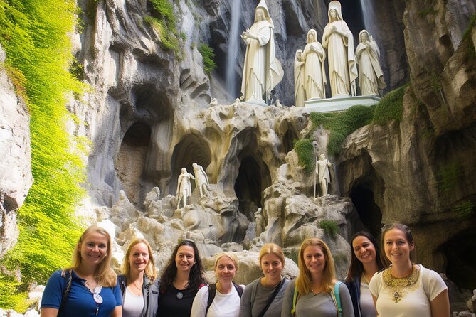 Lourdes, Guided Walking Tour in the Sanctuary - What this Lourdes walk is really about