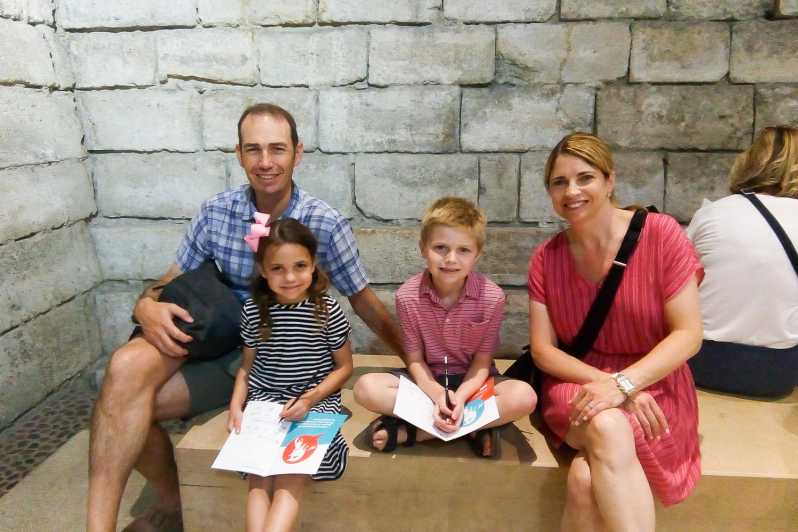 Louvre Guided Treasure Hunt for Families and Kids - Key points at a glance