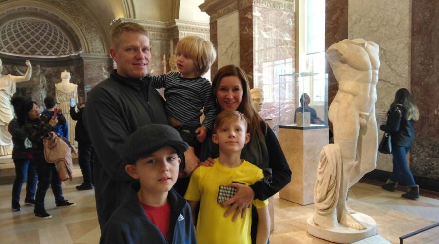 Louvre Museum Child-Friendly Private Tour for Families - Key points to know before you book