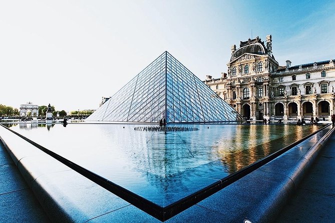Louvre Museum - Exclusive Guided Tour (Entry Included) - Meeting at the Glass Pyramid