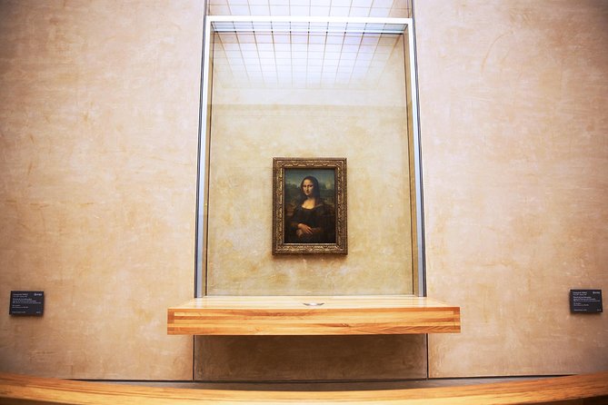 Louvre Museum - Highlights Tour with Mona Lisa - The Louvre palace is part of the tour