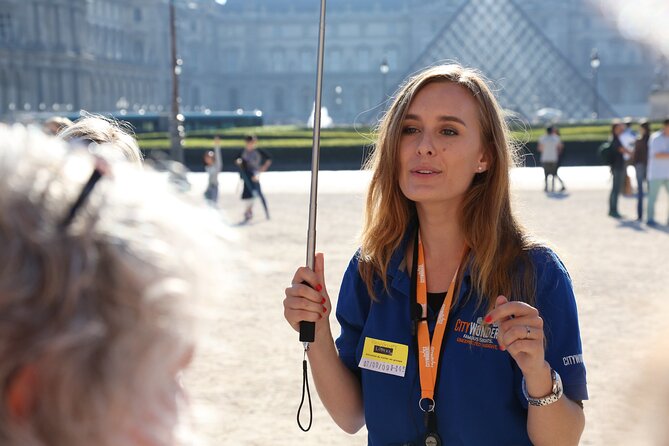 Louvre Museum Masterpieces Guided Tour with Access - Meeting at the Arc de Triomphe du Carrousel