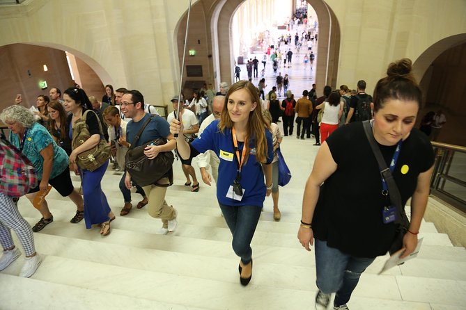 Louvre Museum Masterpieces Guided Tour with Access - The Mona Lisa, Venus de Milo, and Winged Victory