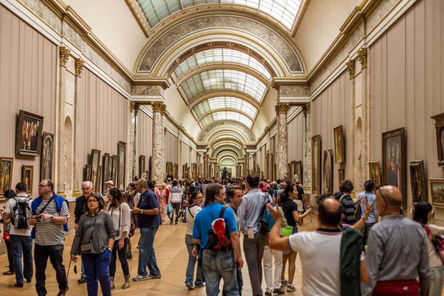 Louvre Museum: Skip-the-Line Guided Tour - Greek, Etruscan, and Roman works