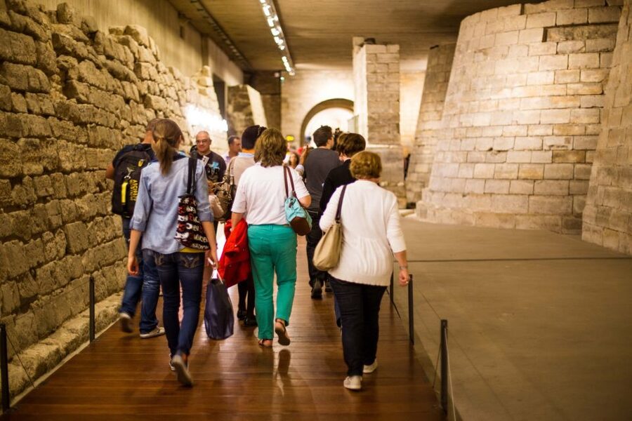 Louvre Museum: Skip-the-Line Guided Tour - What happens when the guided part ends