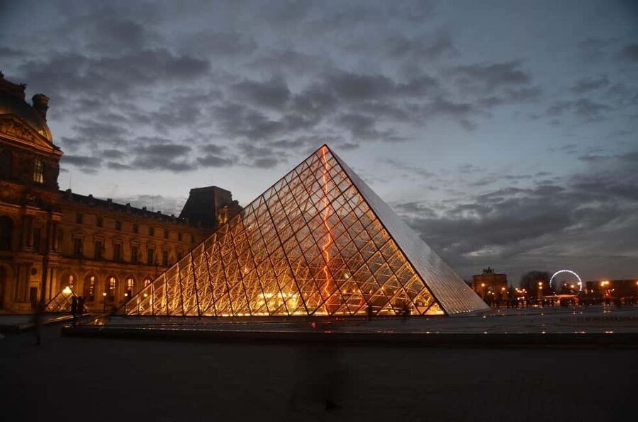 Louvre Museum Timed Entrance Ticket with Audio Guide - What your three hours can cover