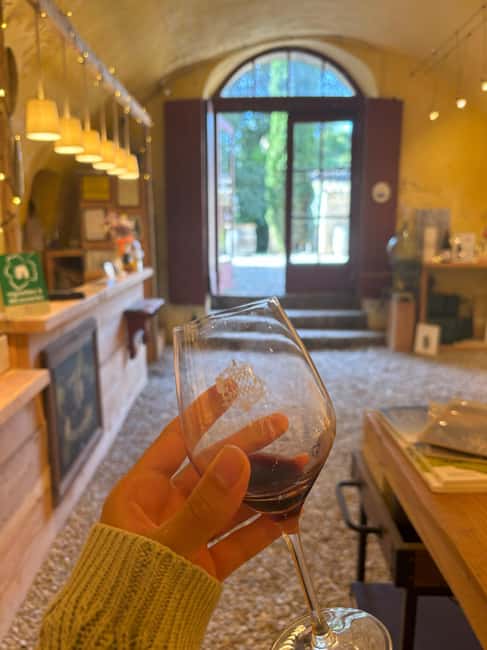 Luberon: Full-Day Wine Tour from Marseille - Second Winery: Compare Before Lunch