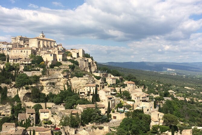 Luberon, Roussillon & Gordes Half-Day Tour from Avignon - Roussillon and Provence in shades of red