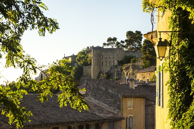 Luberon Small-Group Day Trip from Avignon - Roussillon and the Ochre Trail