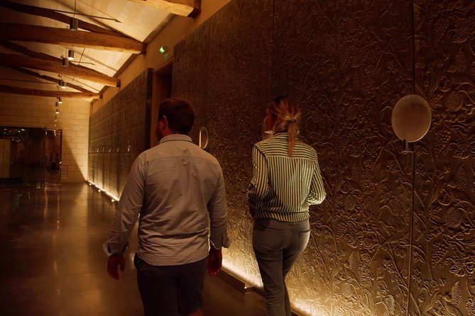 Luxurious full day Bordeaux wine tour in a Tesla - Timing, pickup, and the cancellation risk