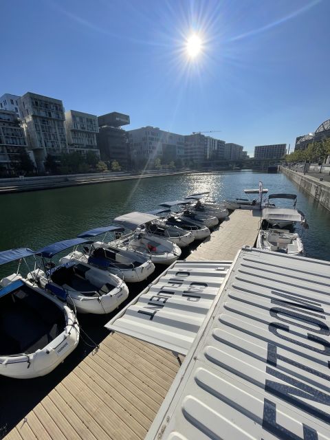Lyon: Electric Boat Rental Without a License - Space, safety, and the best group size